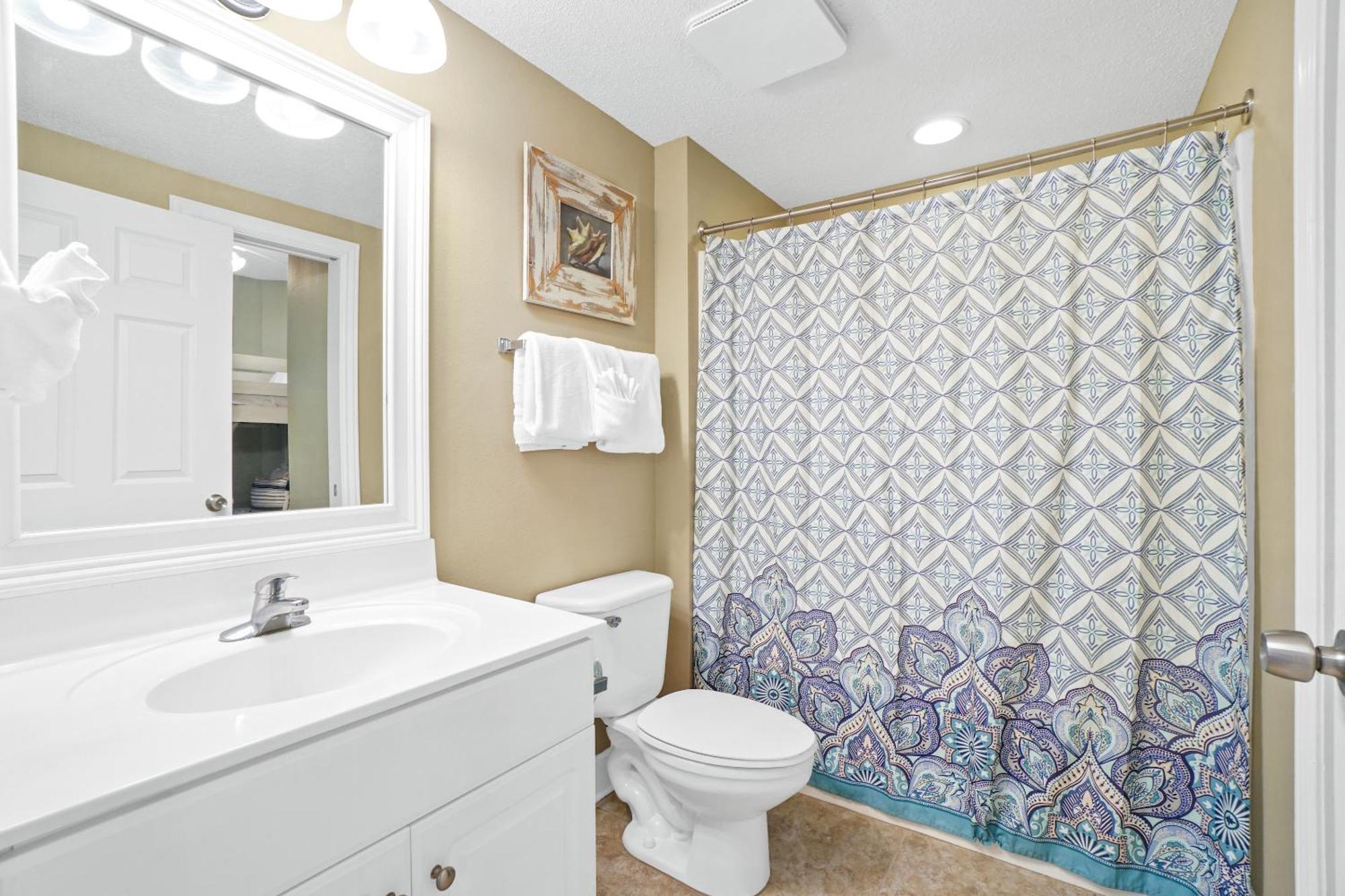 Majestic Beach Resort Tower 2 By Panhandle Getaways Panama City Beach Room photo