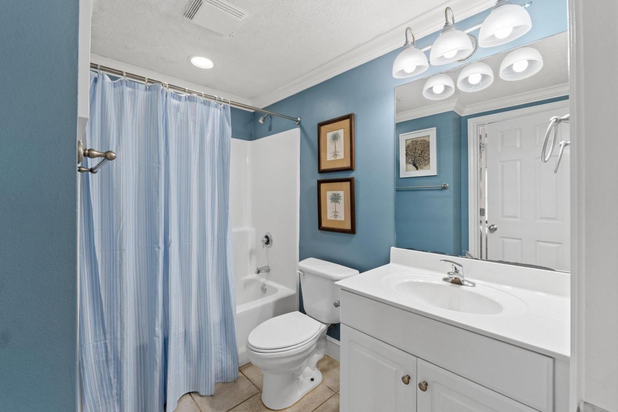 Majestic Beach Resort Tower 2 By Panhandle Getaways Panama City Beach Room photo
